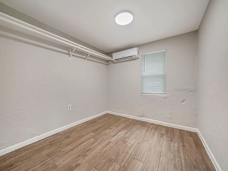 217 Johnson St #1 — Photo 2