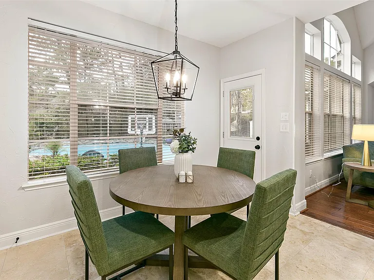 35 Larks Aire Pl — Photo 20