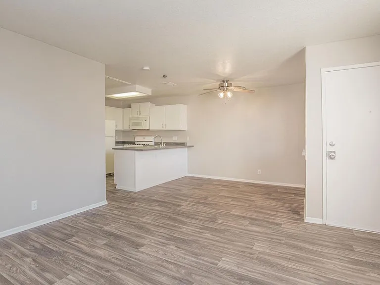 SummerRidge Apartments — Photo 21