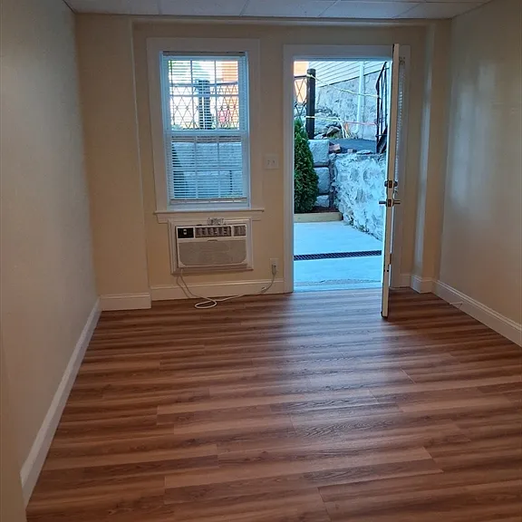 99 S Main St #9 — Photo 2