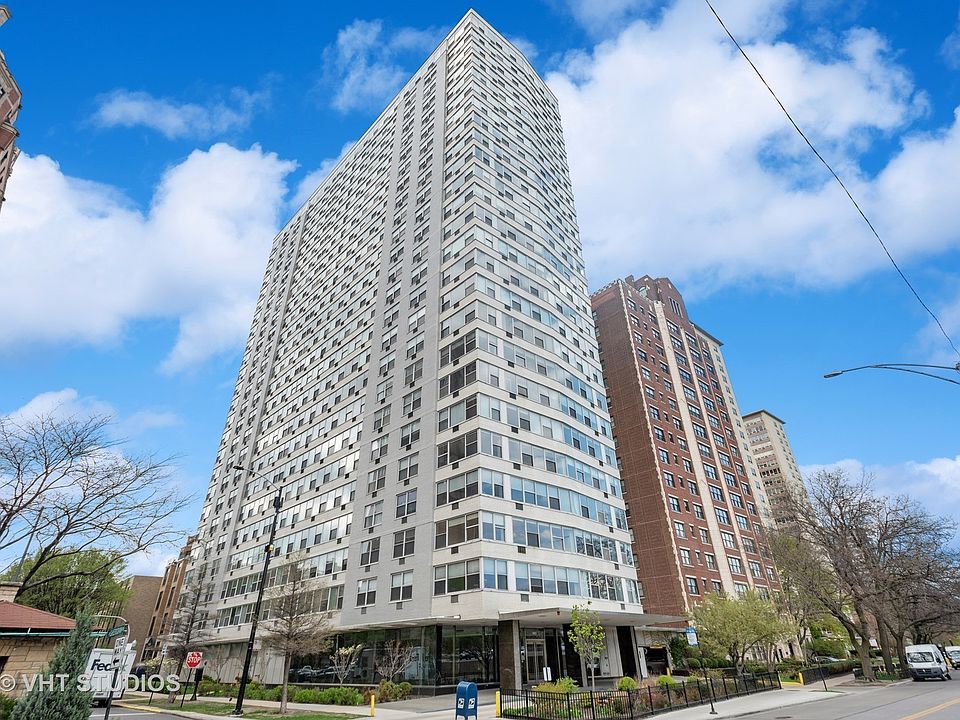 1st image of 3900 N Lake Shore Dr APT 17H