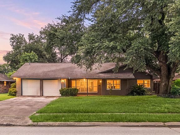 2nd image of 5018 Willowbend Blvd