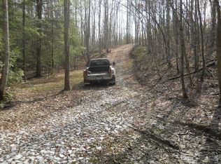 Bear Crk, Oneida, TN 37841