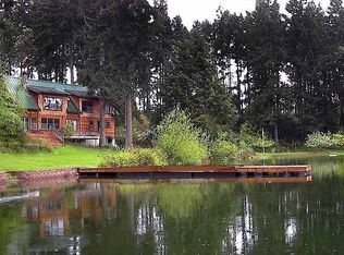 10007 Eagle Pl, Anderson Island, WA 98303