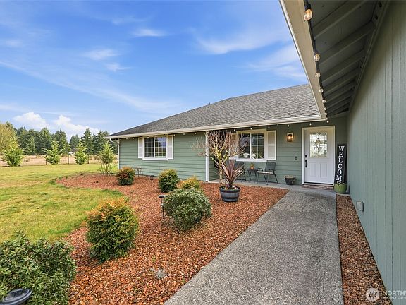 5th image of 7540 182nd Trail SW