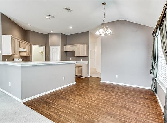 4th image of 5112 Rain Forest Dr