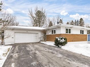 110 Grove St, Proctor, MN 55810