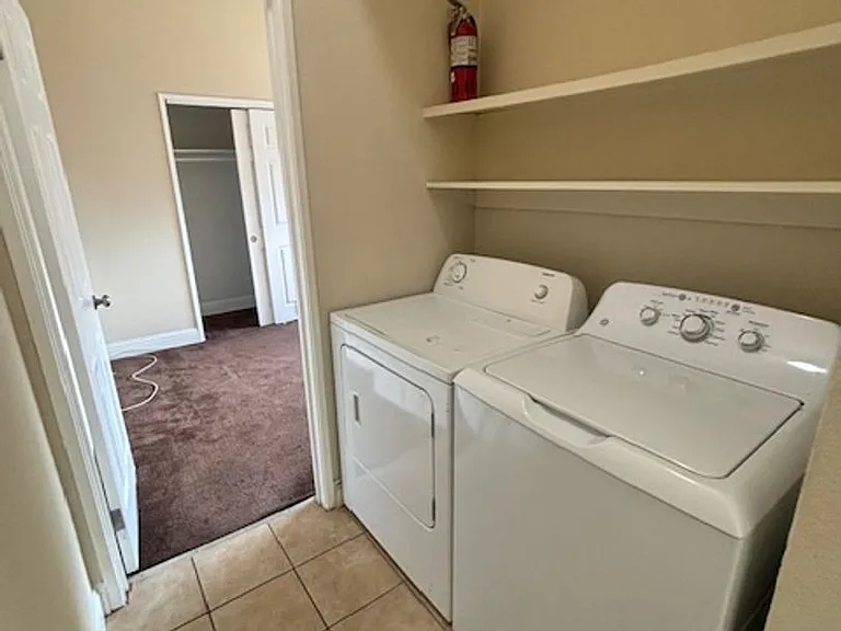 8290 Macarthur Blvd Lease Only — Photo 2