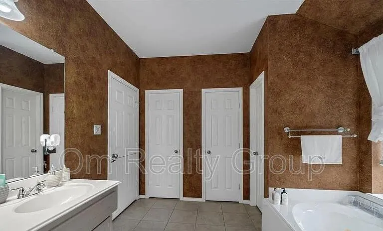 2507 Rustic Trail Ln — Photo 6
