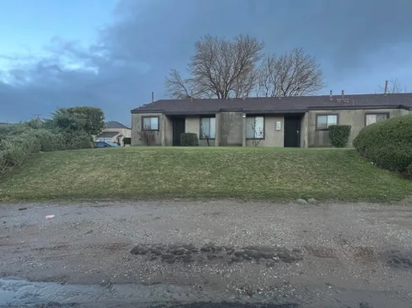 21260 Santa Maria Dr #A, Tehachapi, CA 93561