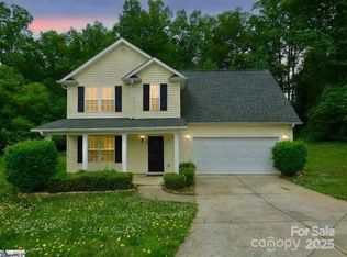 367 Bright Wick Ct, Boiling Springs, SC 29316