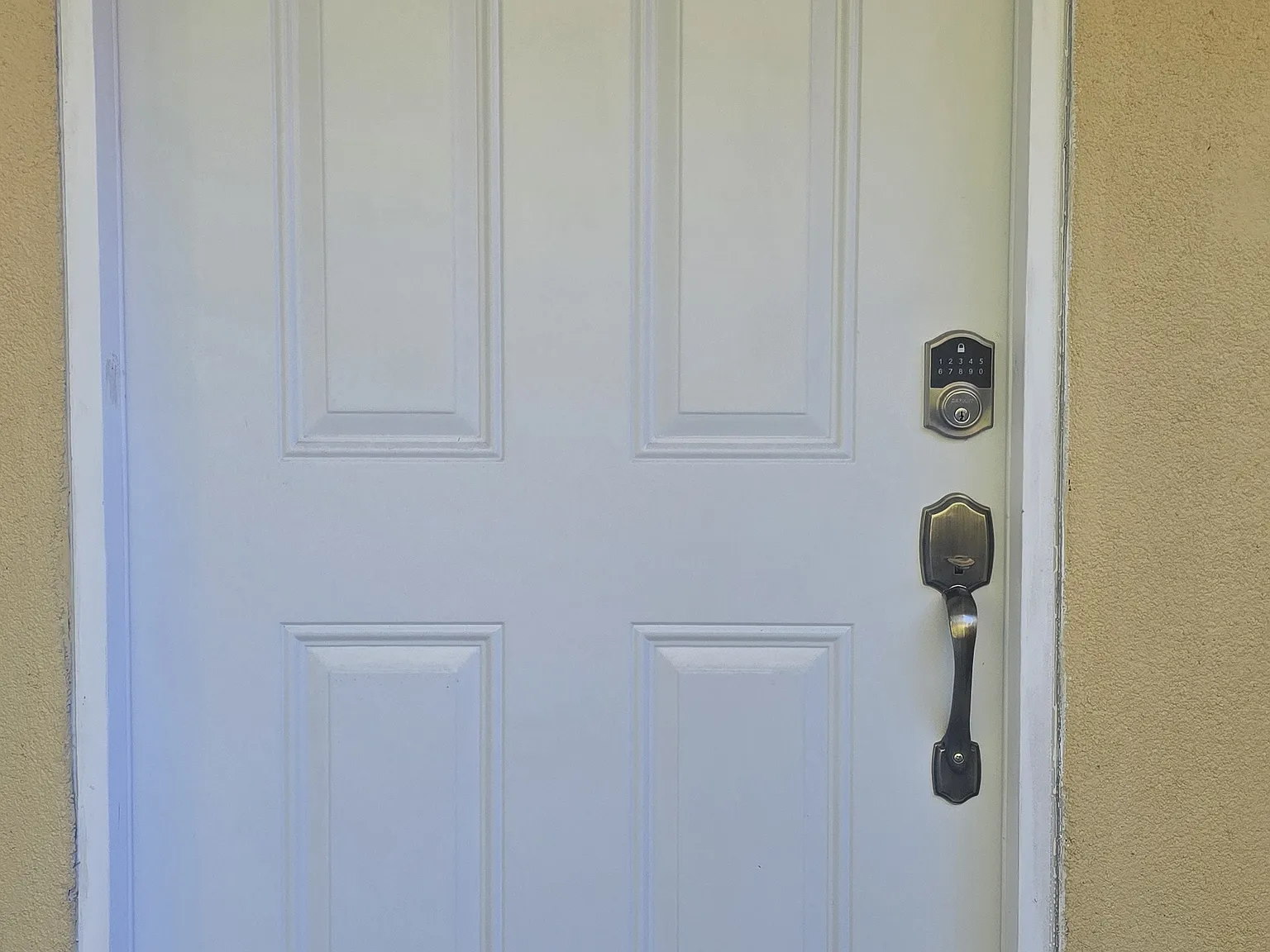 1 bed, 370 sqft, $1,800 — Photo 2
