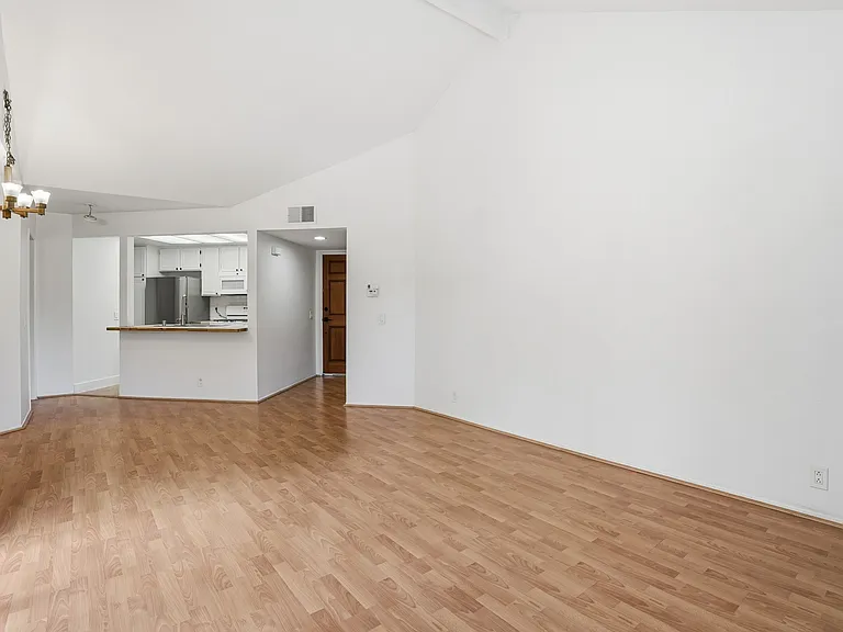 3039 Brookpine Ct — Photo 4
