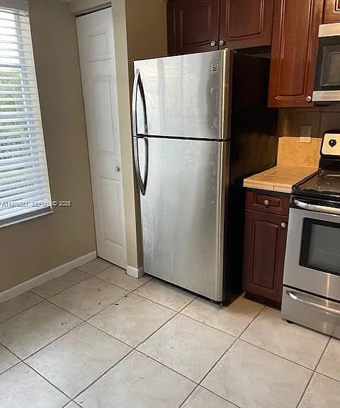 1733 Village Blvd #111 — Photo 2
