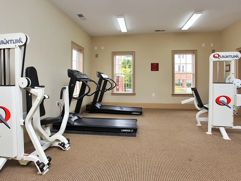 Rocky Creek Apartments — Photo 14