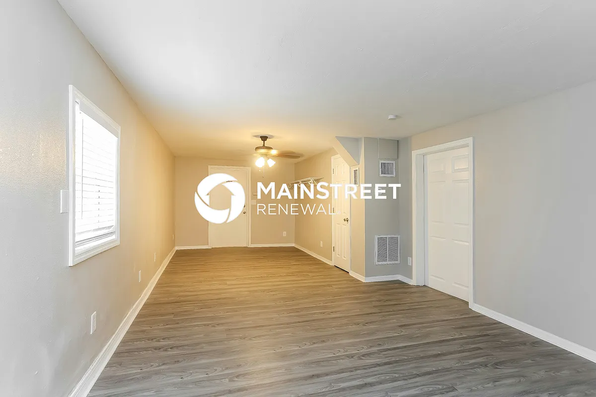Living Room - 4010 1st Ave S