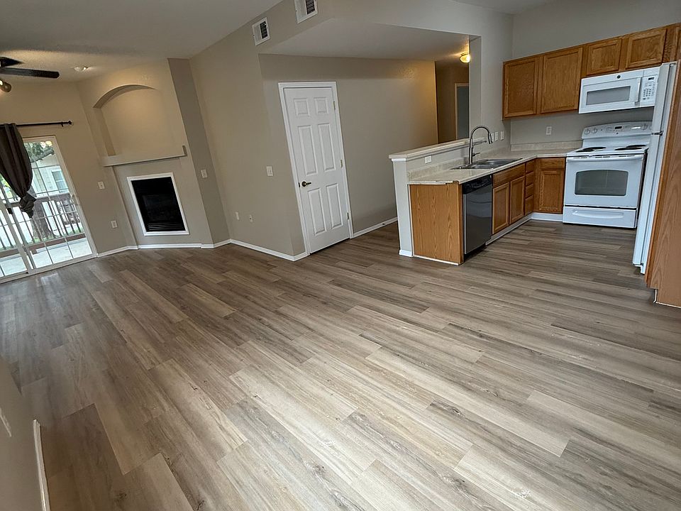 Living, Dining & Kitchen