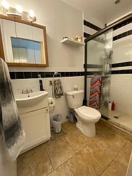 Rented by R New York