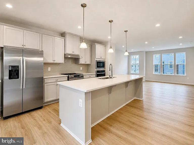4843 Berryfield Ln — Photo 9