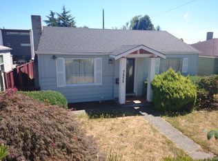 7532 34th Ave SW, Seattle, WA 98126