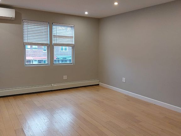 5th image of 23-69 93rd St Floor 2