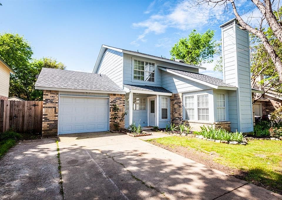 1st image of 4636 Waterway Dr