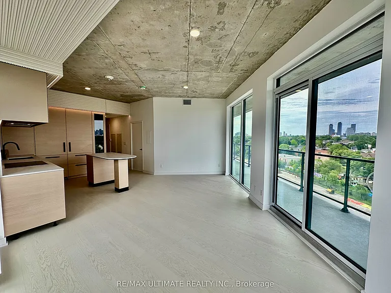 57 Brock Ave #704 — Photo 9