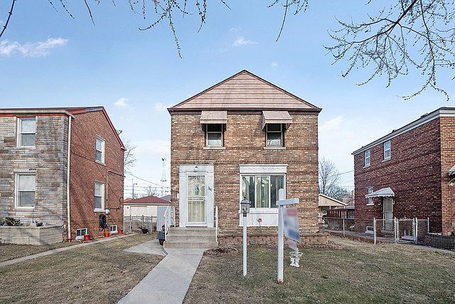 1st image of 3411 S 56th Ct