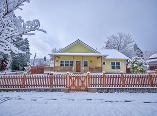 882 B St, Ashland, OR 97520