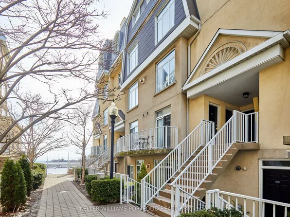 32 Stadium Rd, Toronto, ON