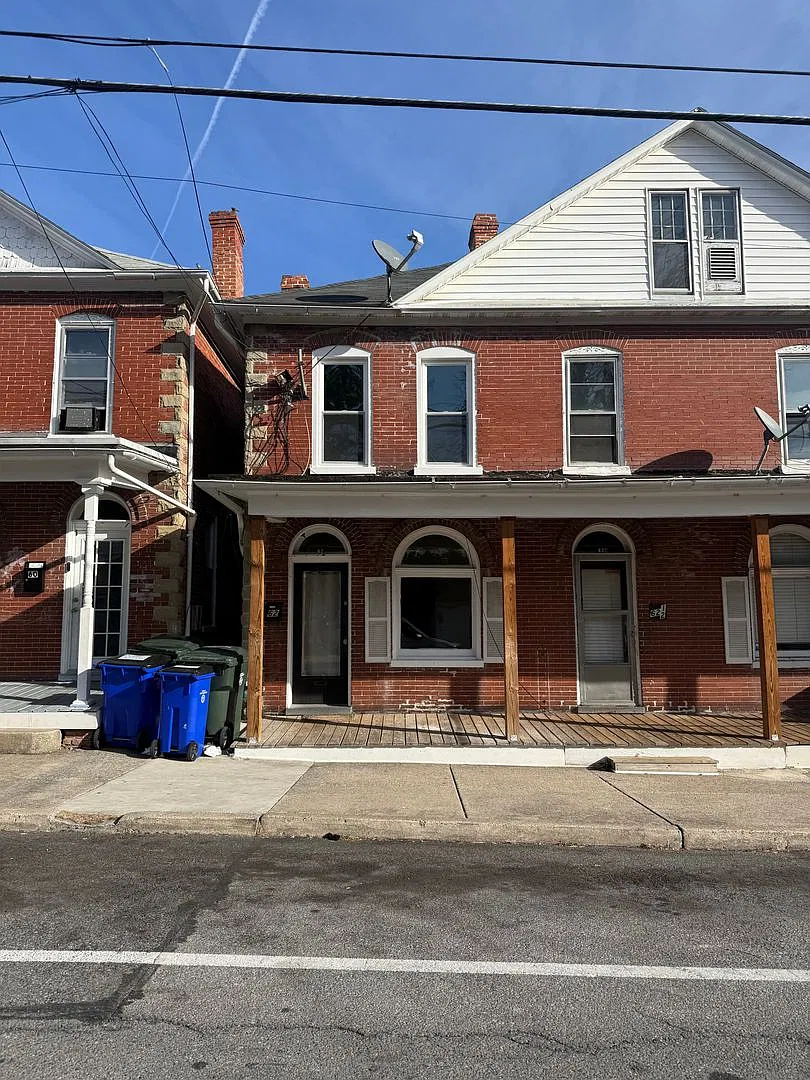 62-64 Wayside Avenue — Photo 1