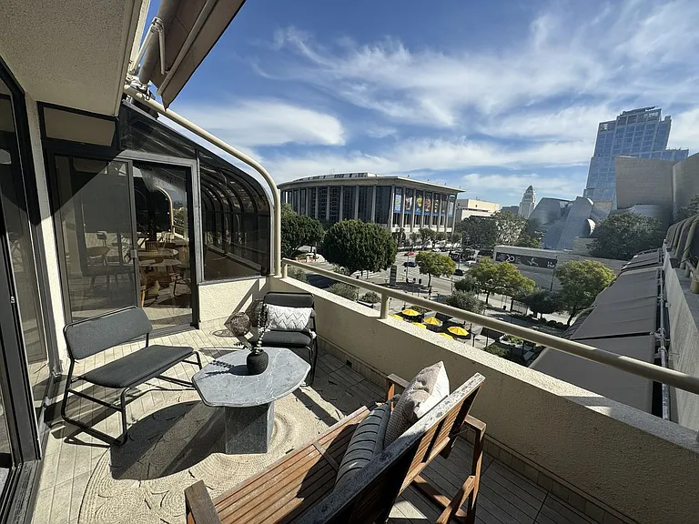 121 S Hope St #607 — Photo 9