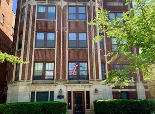 1112 Grove St #1G, Evanston, IL 60201