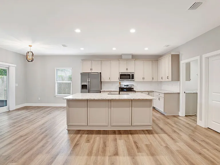 4320 Quiet Ct — Photo 5