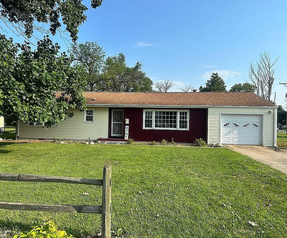 2406 W Olive St photo 1