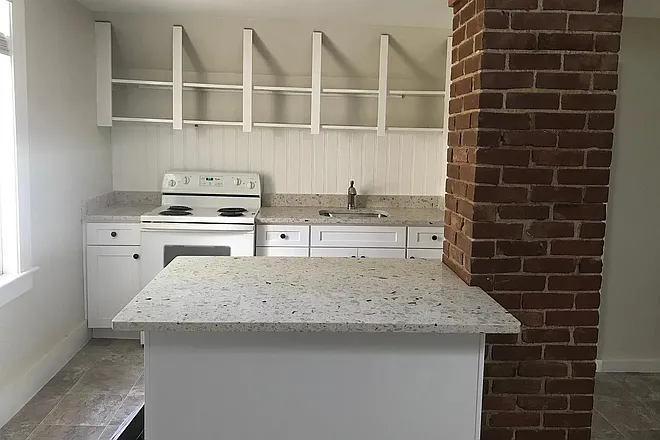 40 Kendrick Pl #3 — Photo 2