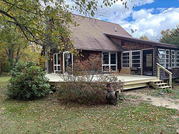 5th image of 2390 Dart Hill Road