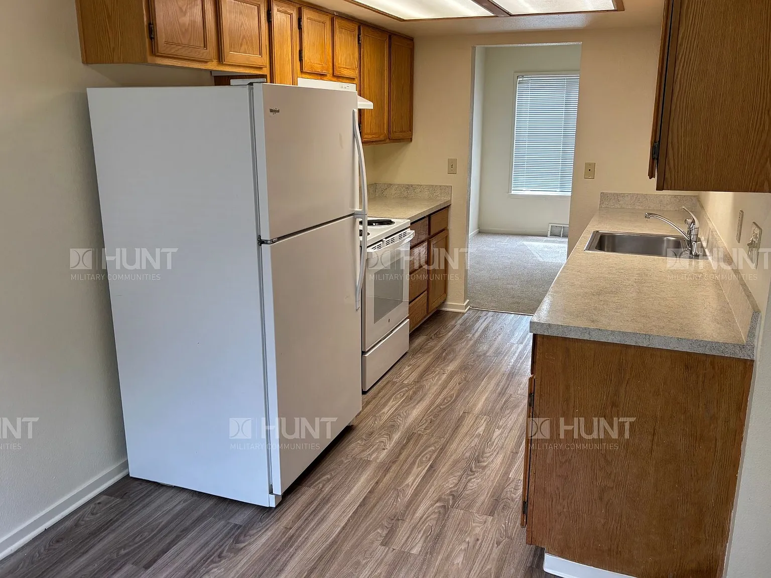 4 bed, 2.5 bath, 1379 sqft, $2,971 — Photo 2