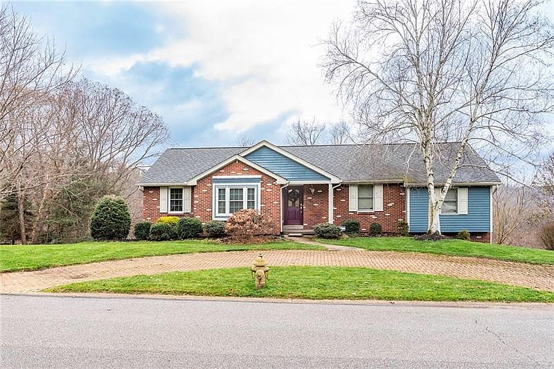1st image of 145 Cassia Dr