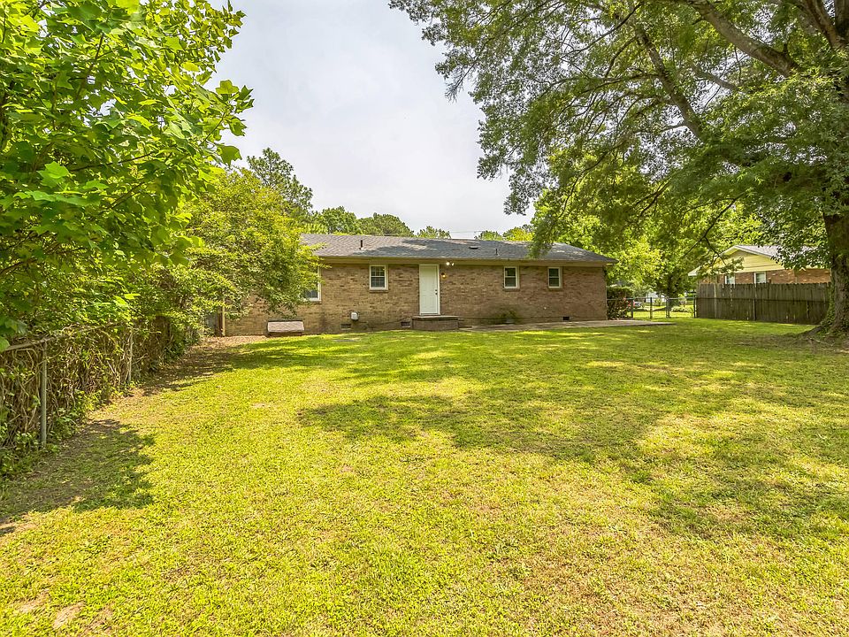 1st image of 605 Sexton Ave