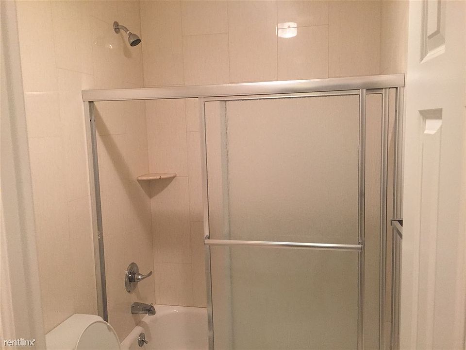 castle hill bathroom 2