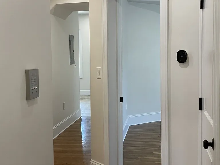 14 Weld Ave #2 — Photo 11