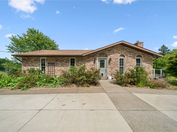 20 Locker Rd, Eighty Four, PA 15330