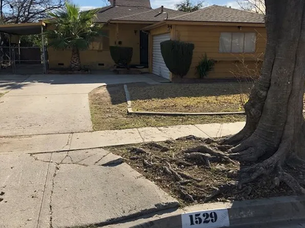 1529 W Gilbert St, San Bernardino, CA 92411