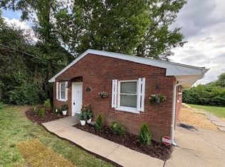 1022 Capitol Ave, Elsmere, KY 41018