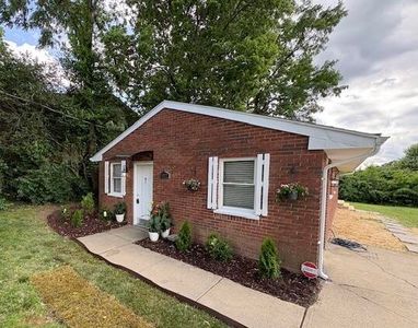 1022 Capitol Ave, Elsmere, KY, 41018