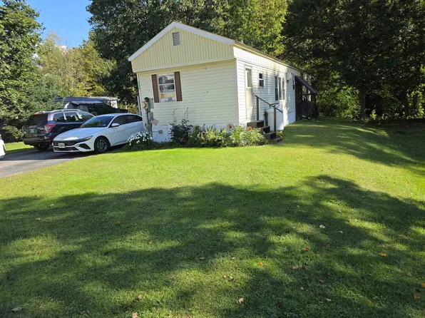672 Giddings Street, Springfield, VT 05150