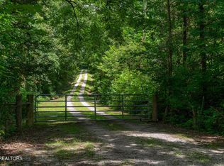 9050 Freeland Rd, Corryton, TN 37721