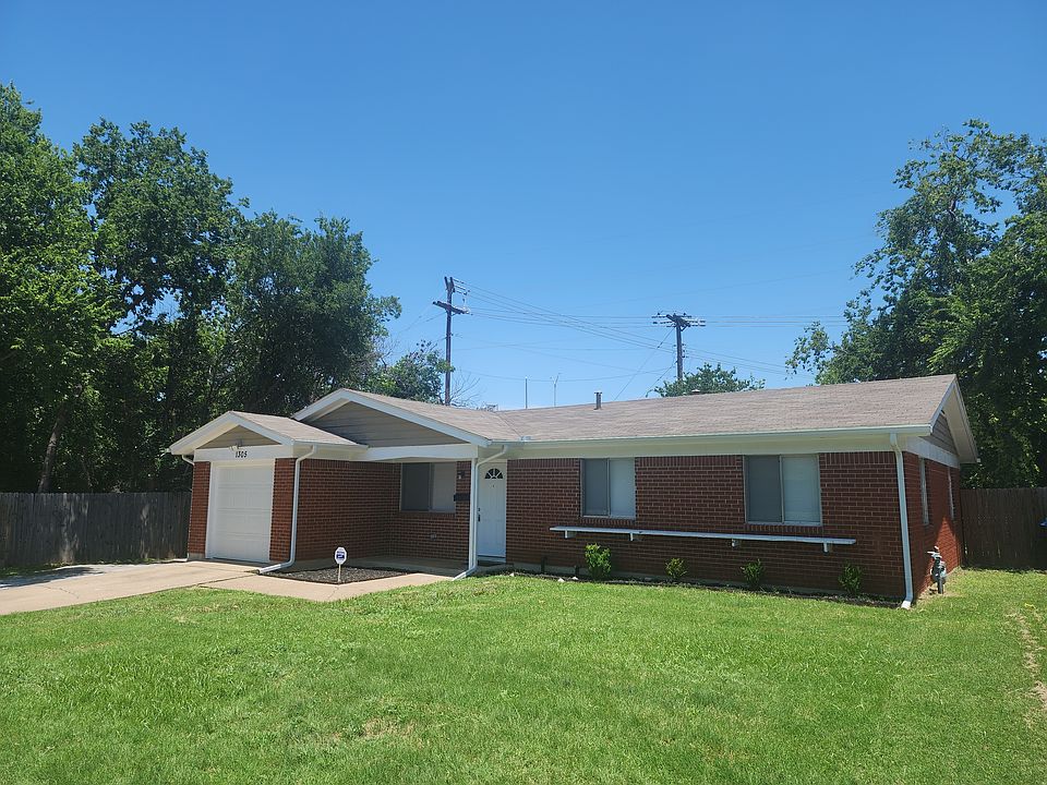1st image of 1305 Milmo Dr