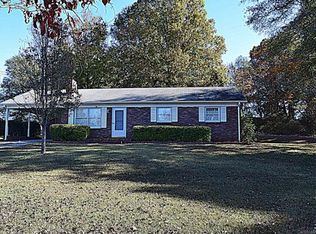 2033 Leeroy Johnson Ln, Lincolnton, NC 28092